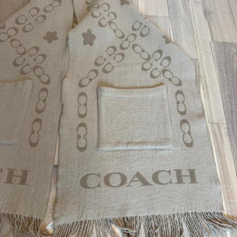 Woman's Coach Signature oversized muffler luxury #scarf - Picture 3 of 5